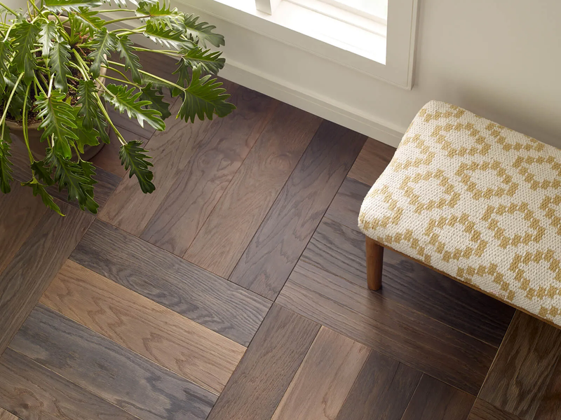 hardwood-flooring-install-800x600